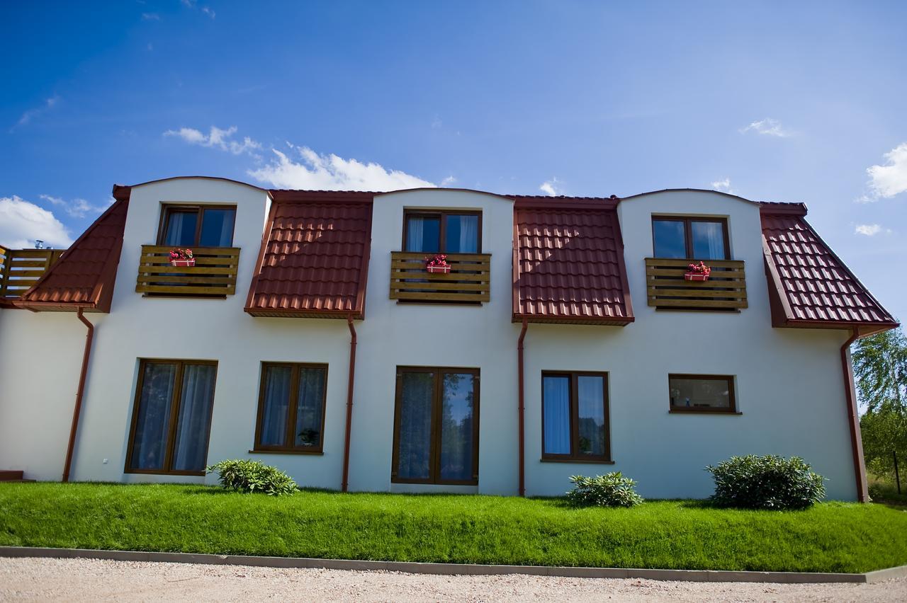 Miodowy Zakatek Caloroczne Domki I Pokoje Przy Suntago, Deepspot, Pyszne Sniadania, Grill, Ognisko Mszczonów Exterior foto